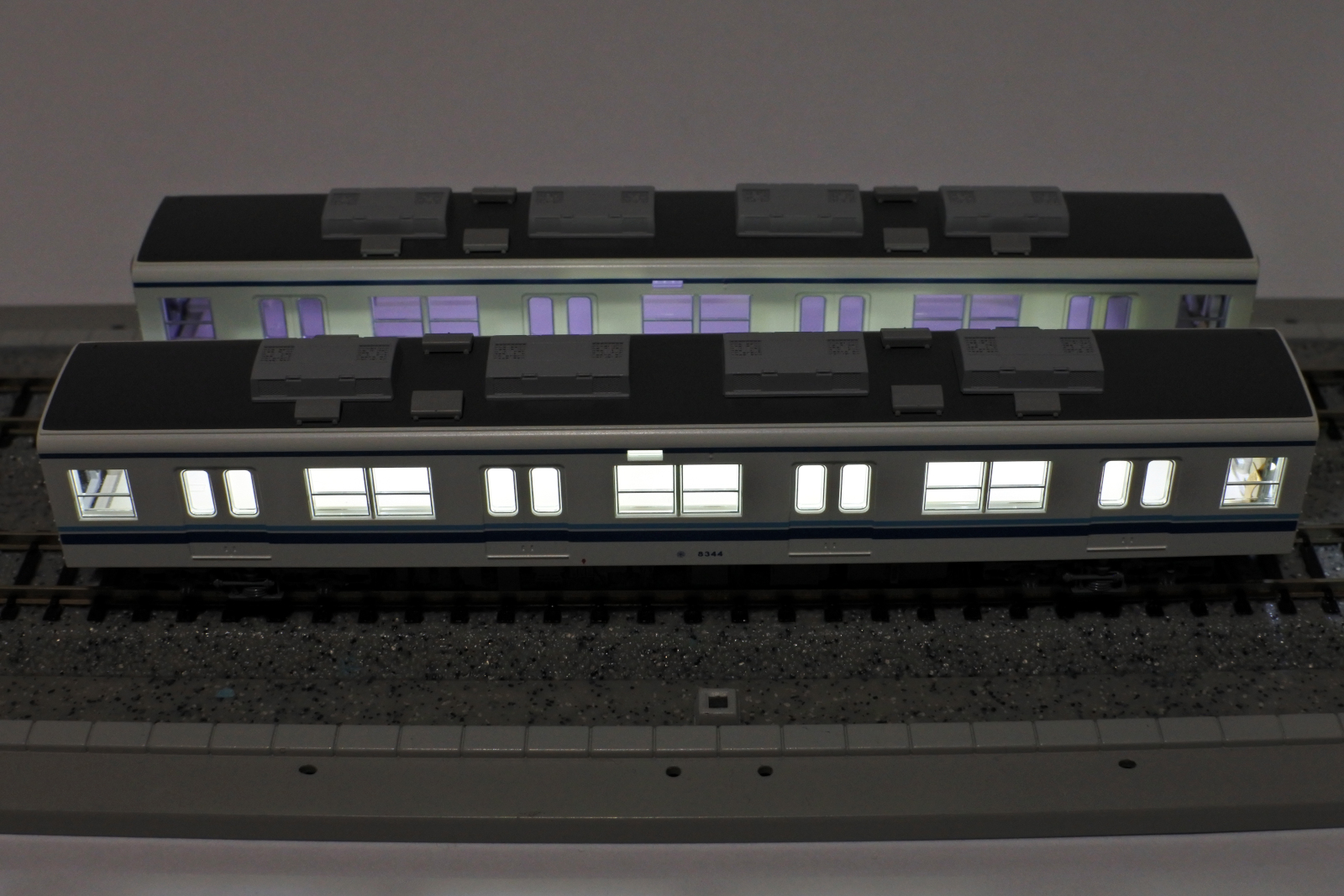 ポポンデッタの室内灯をKATOの鉄道模型に取り付けてみた 実際の