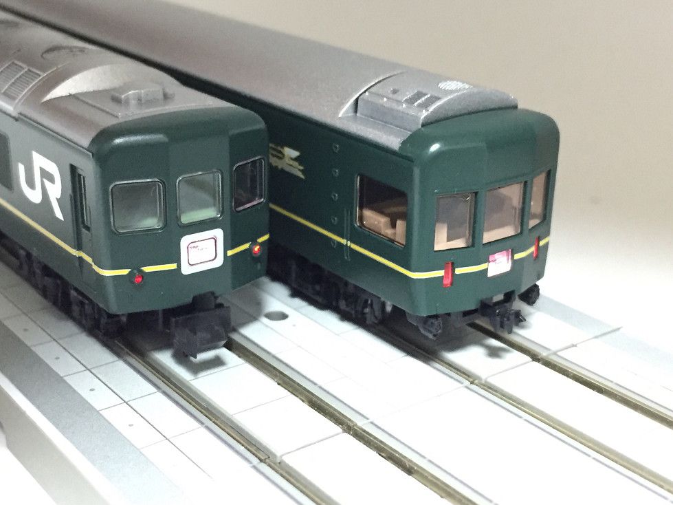 24系客車（特別なトワイライトエクスプレス）入線です。 TOMIX 98955