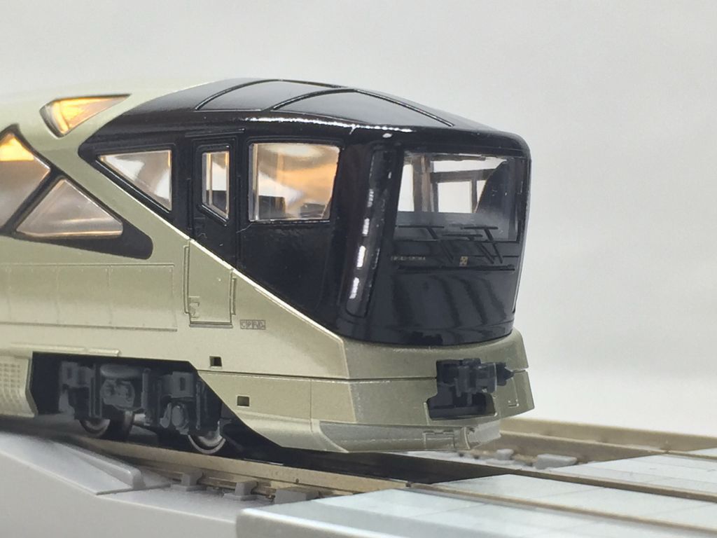 TOMIX E001形 四季島全車室内灯付きフル編成 最終値下げ中古美品 E001