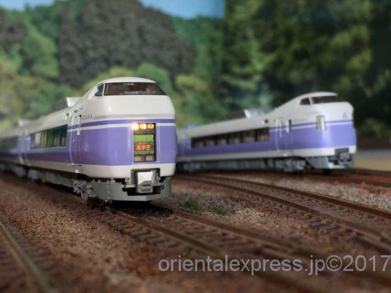 KATO E351系「スーパーあずさ」入線です！ 10-1342 / 10-1343