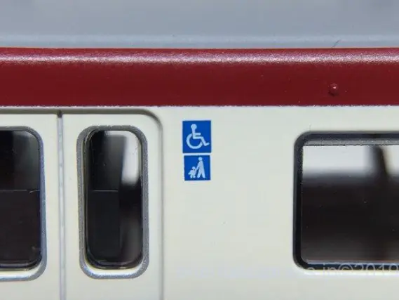 京急600形4次車・SRアンテナ付が入線しました。MICROACE A6721