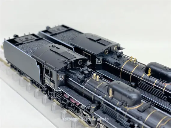 C57 1号機が入線しました。KATO 2024-1 やまぐち号やSL北びわこ号に