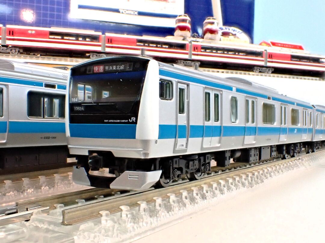 TOMIX E233-1000系電車(京浜東北・根岸線)基本セット 品番：98553