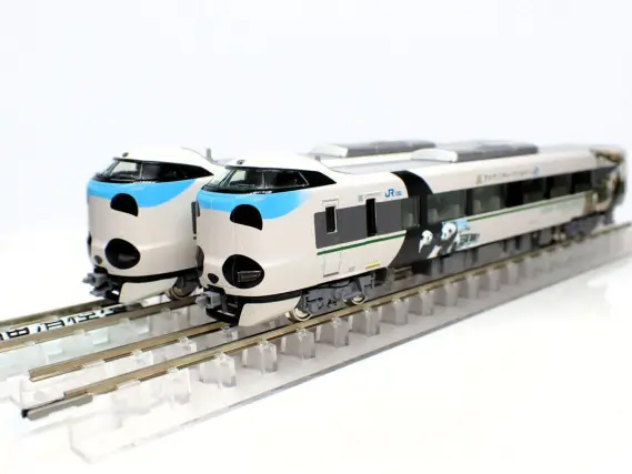 287系 パンダくろしお「Smileアドベンチャートレイン」第2編成が入線