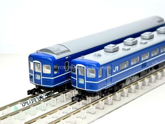 14系500番台 寝台急行「まりも / 大雪 / 利尻」が入線しました。 KATO