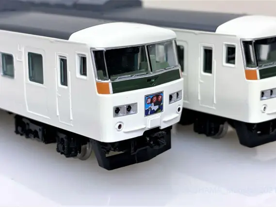 上級者パーツ取付仕上品 JR 185系200番台 踊り子 新塗装 98398 上級者