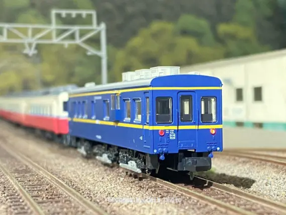 マヤ34 2005（京都総合運転所）が入線しました。MICROACE A0305