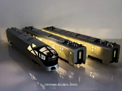 KATO E001形 TRAIN SUITE 四季島(全車室内灯付) 【新品】 KATO E001形