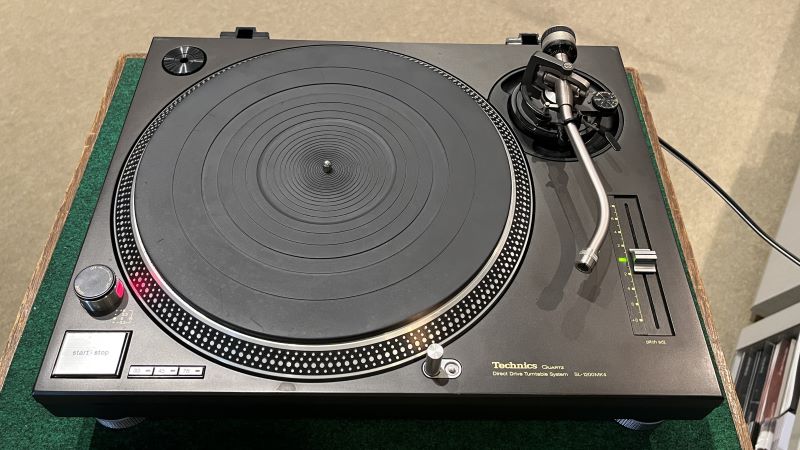 中古入荷：Technics SL-1200Mk4【売約済】 - 四日市ムセン