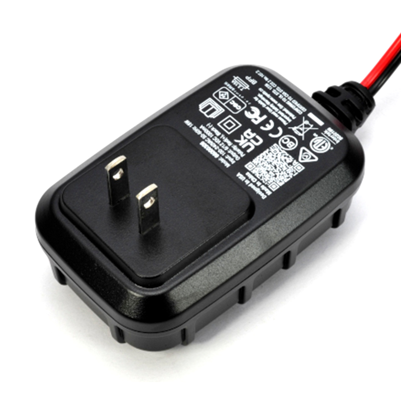 ハーレー純正□ 1アンペア バッテリーチャージャー Harley Davidson 1