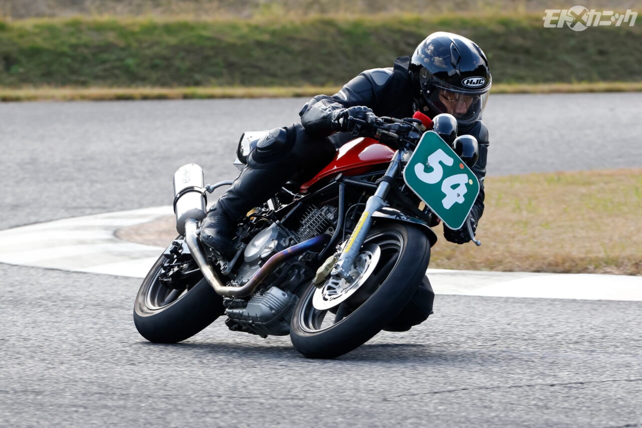 アソシ B5M ファクトリーライト すぐ走行◎ アソシ B5M ファクトリー