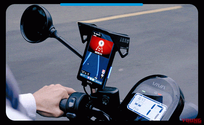 自動でオービス検知＆ルートの先が見やすい縦型スマートモニター