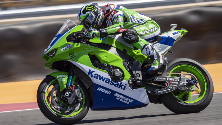 画像 No.1/7] 感涙の初代ZXRカラー！ SBK・第12戦に出場のカワサキZX