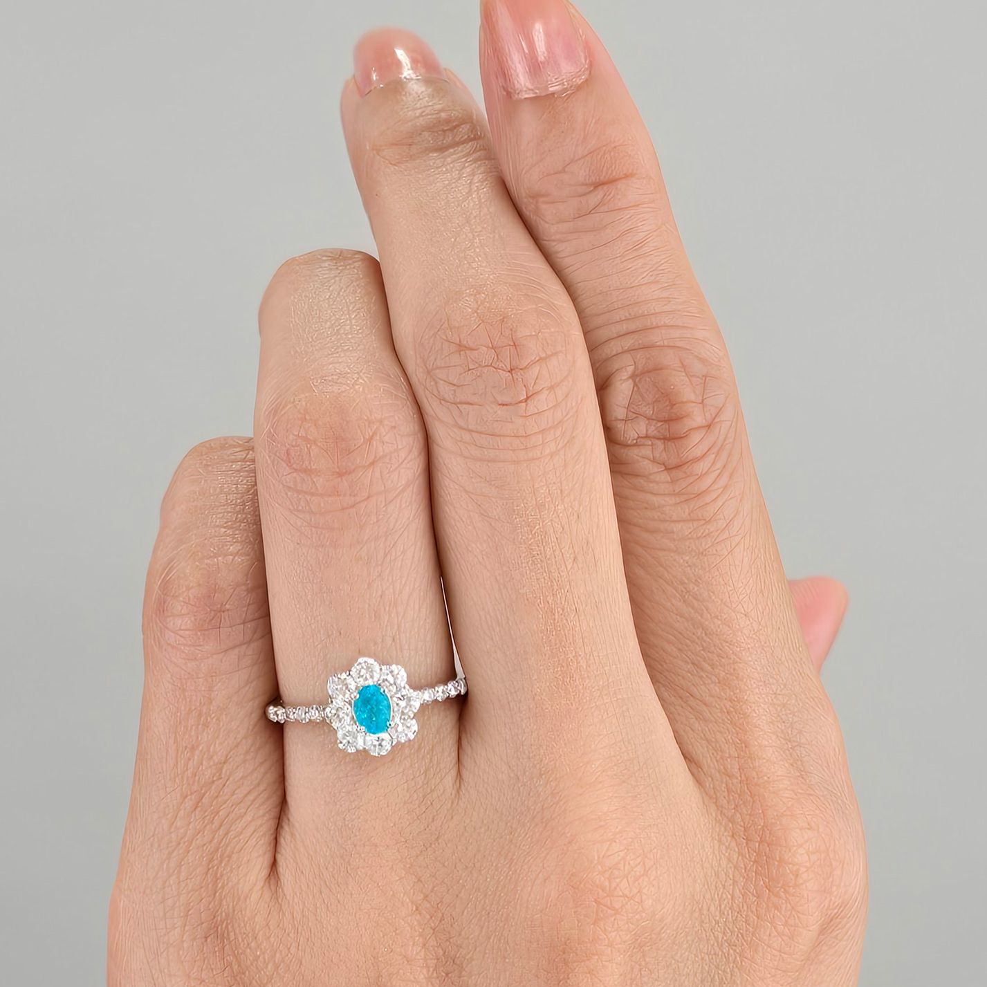 ブラジル産バターリャ鉱山パライバトルマリン0.224ctプラチナリング