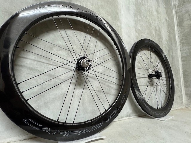 大特価】憧れのカンパホイールが驚愕の価格で登場 | 京都でスポーツ