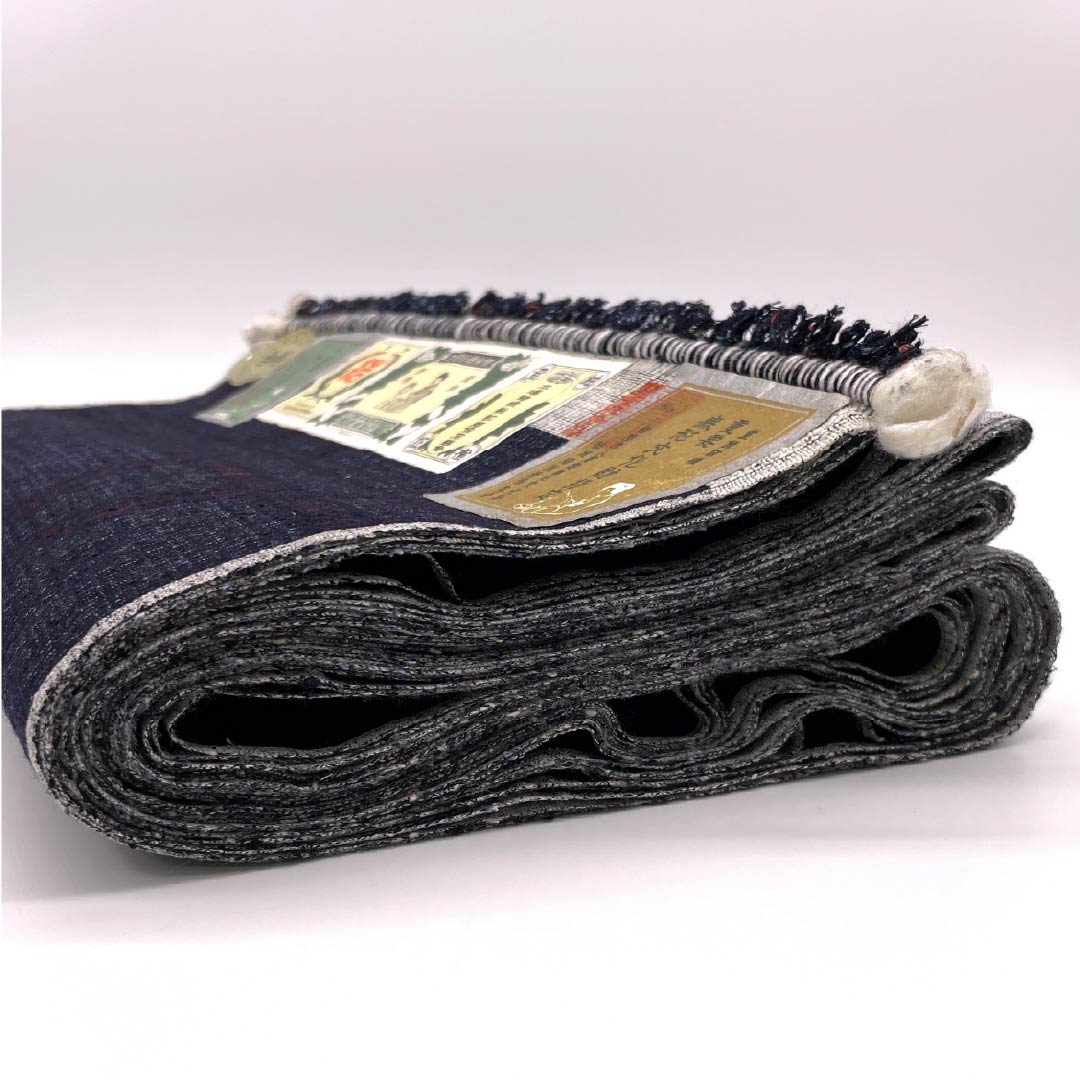 リサイクル着物】反物 紬 正絹 NEWランク 濃紺色（のうこんいろ） 本場