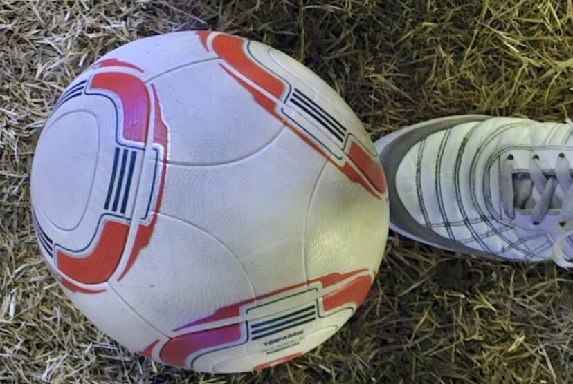 フットゴルフのボールは？フットゴルフ用のボールを紹介 - YUYUCLUB FG