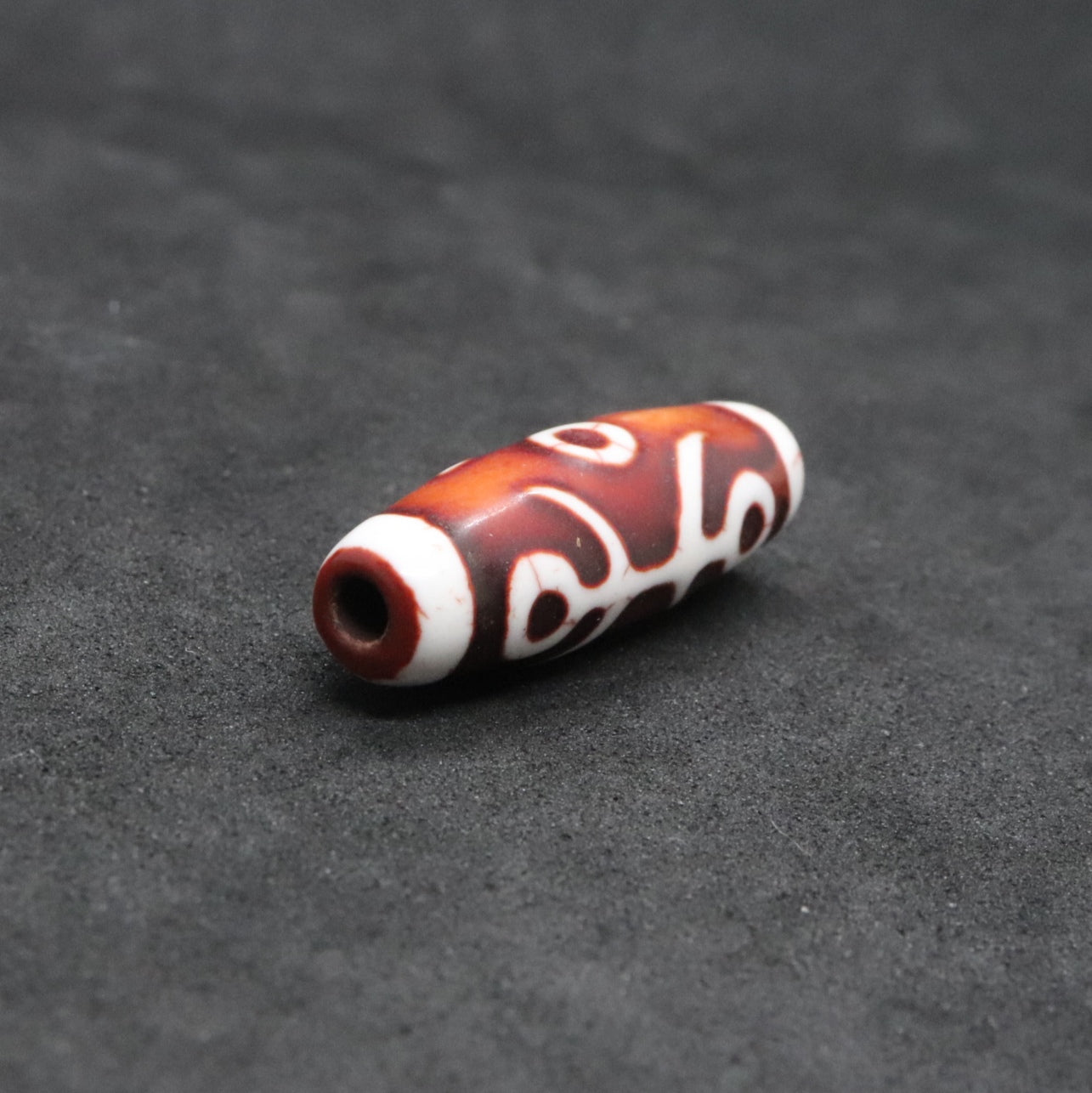 879 天珠 白毫天珠 龍紋 希少天珠 貴重 珍品 dzibeads！ 2025年最新