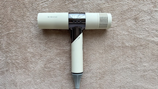 KINUJO（絹女） 【保証付】【国内正規品】KINUJO ヘアドライヤー KH302