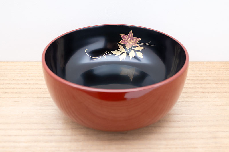 六寸 深鉢〈鉄仙〉｜鉢・盛器｜商品｜佐藤善六漆器店［川連漆器］