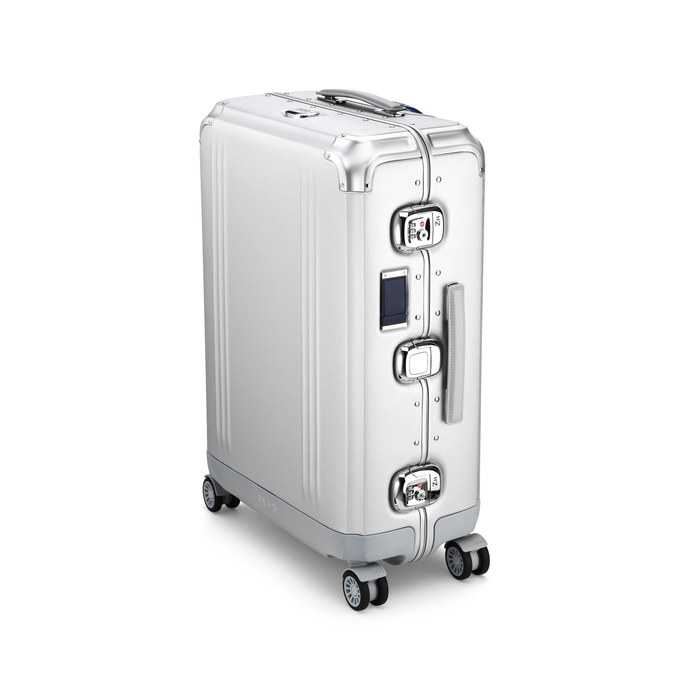 Pursuit Aluminum | Medium Travel Case | Zero Halliburton