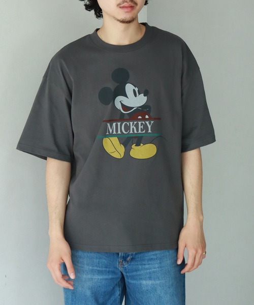 Disney（ディズニー） tシャツ ミッキー アートワーク ヴィンテージ