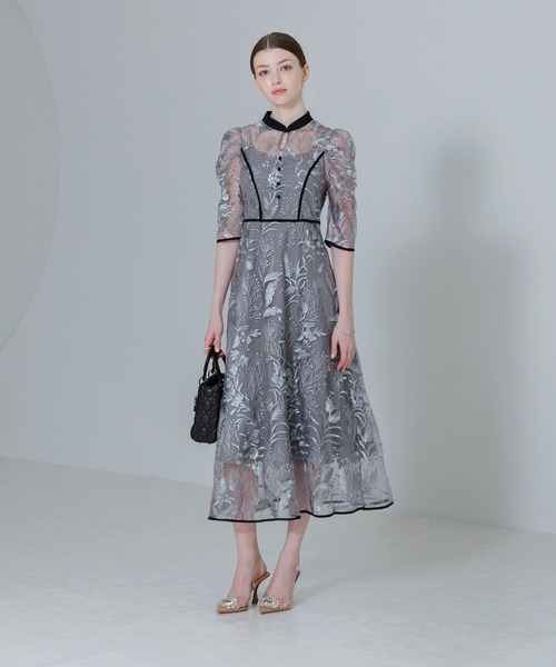 Leja（レジャ） ドレス 「LEJA」花柄刺繍レースチュールパフスリーブ