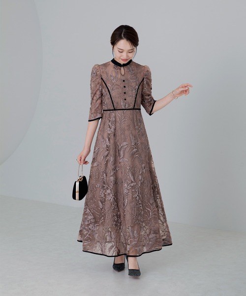 Leja（レジャ） ドレス 「LEJA」花柄刺繍レースチュールパフスリーブ