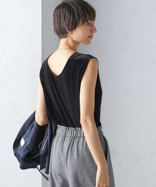 タンクトップ ノースリーブトップス ヒスガール風 女性 黒 3L 2XL 古着