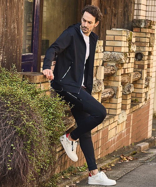 RATTLE TRAP（ラトルトラップ） パーカー 「JUST PLAY」ハイパー