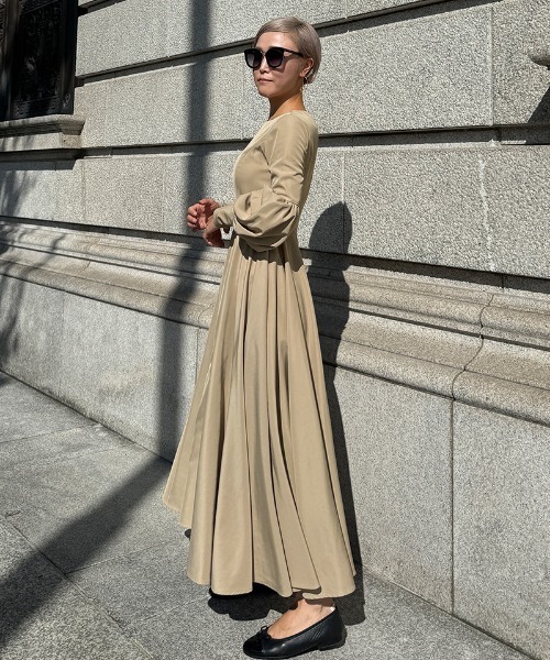 こちらは即日発送JENNEジェンヌクラシカルマーメイドドレスワンピース