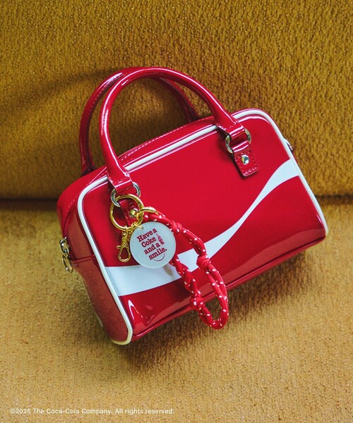 Coca Cola（コカコーラ） ボストンバッグ 「Coca-Cola」2WAYエナメル