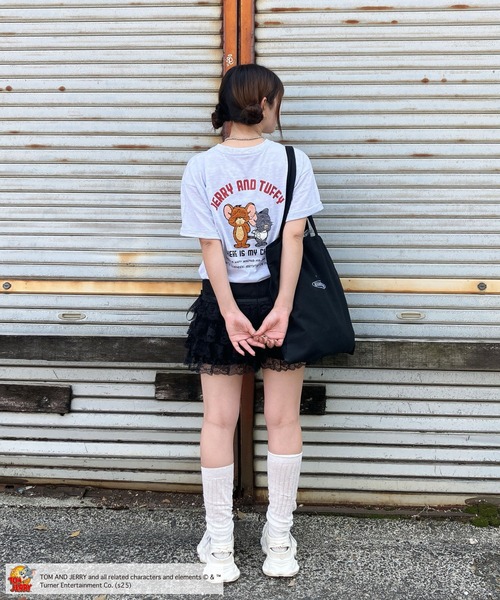 AS KNOW AS（アズノゥアズ） tシャツ アクリルキーホルダー付き トムと