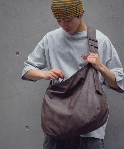 niko and…（ニコアンド） ショルダーバッグ フェイクレザー4ポケット