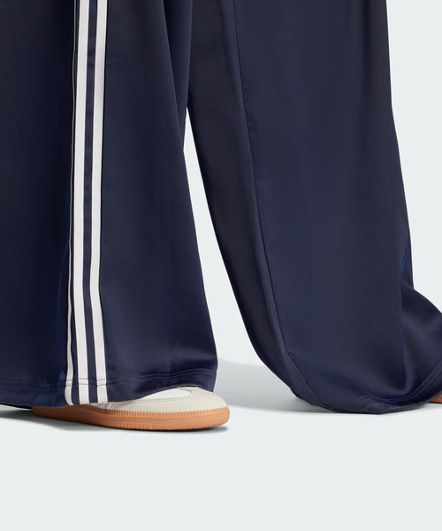 adidas（アディダス） スウェットパンツ ジャージ サテン ワイドレッグ