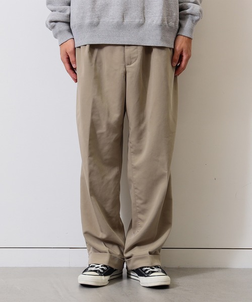 BEAMS+（ビームスプラス） チノパン 2 Pleats Trousers PE Twill
