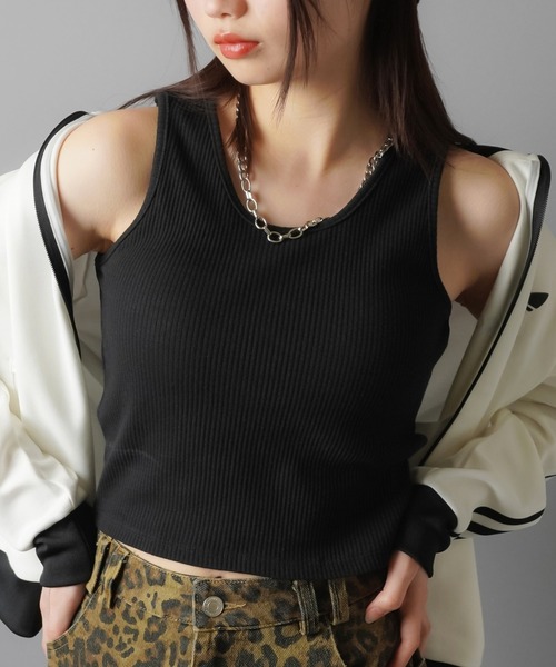 タンクトップ ノースリーブトップス ヒスガール風 女性 黒 3L 2XL 古着