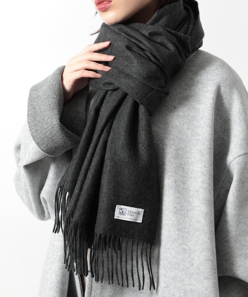 Johnstons of Elgin（ジョンストンズ オブ エルガン） マフラー