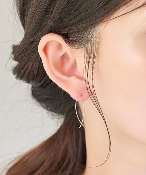 Phoebe（フィービー） ピアス 「K10」クロスラインアメリカンピアス