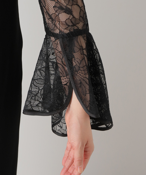 La TOTALITE（ラ トータリテ） ドレス ベルスリーブスリットドレス