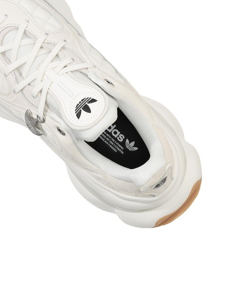 adidas（アディダス） スニーカー OZVENUZ W HQ2643 レディース