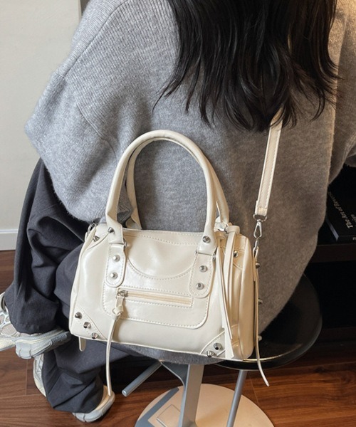 ARCHIVER ショルダーバッグ バッグ 「Bz」スタッズデザイン3WAYバッグ