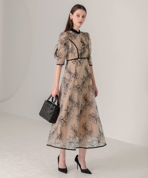 CLANE 花柄刺繍 ロングドレス ベージュ 繊細な楊柳と花柄刺繍が