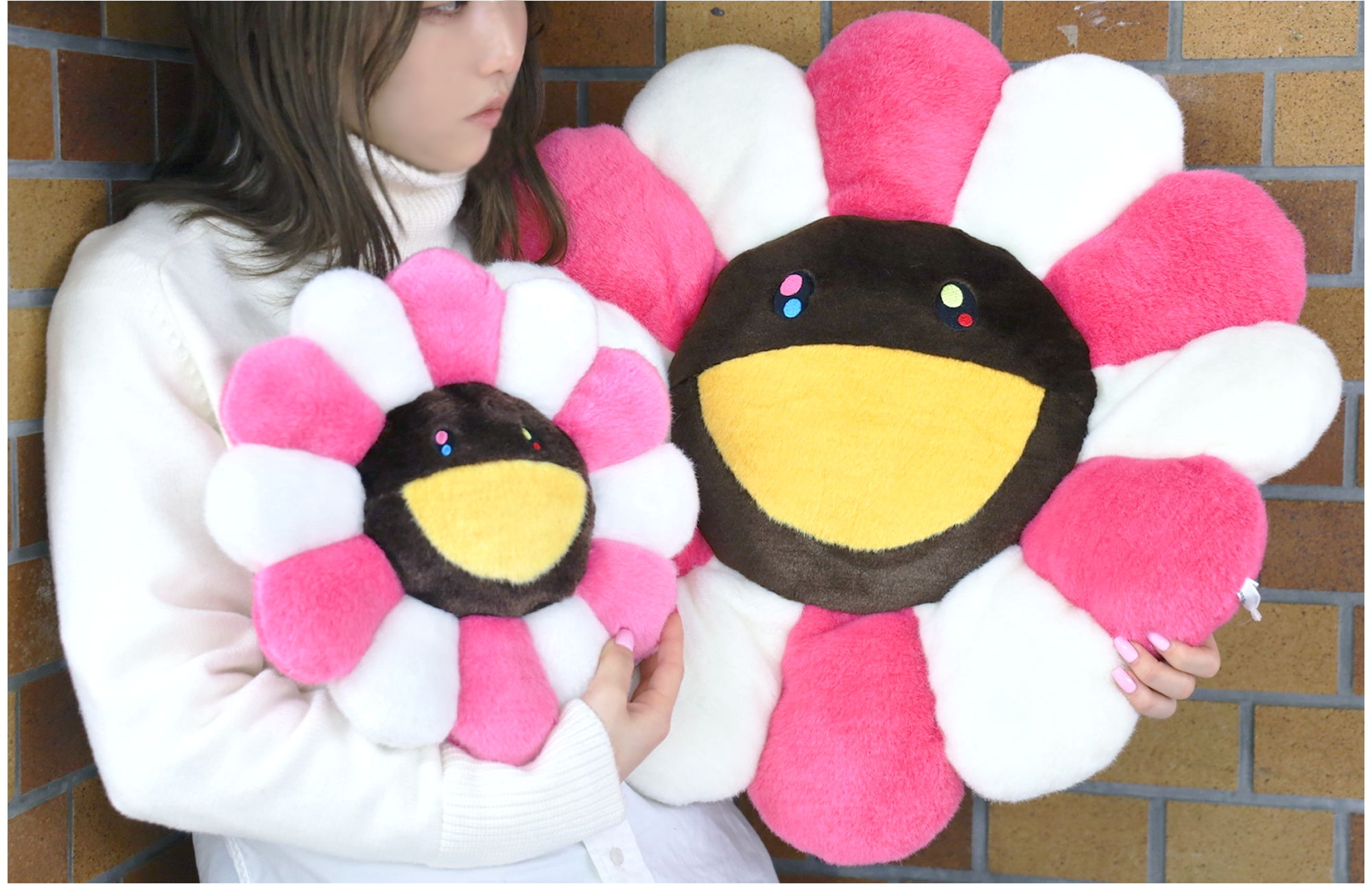 村上隆 2m クッション ピンクアイボリー ブラウン カイカイキキ 村上隆