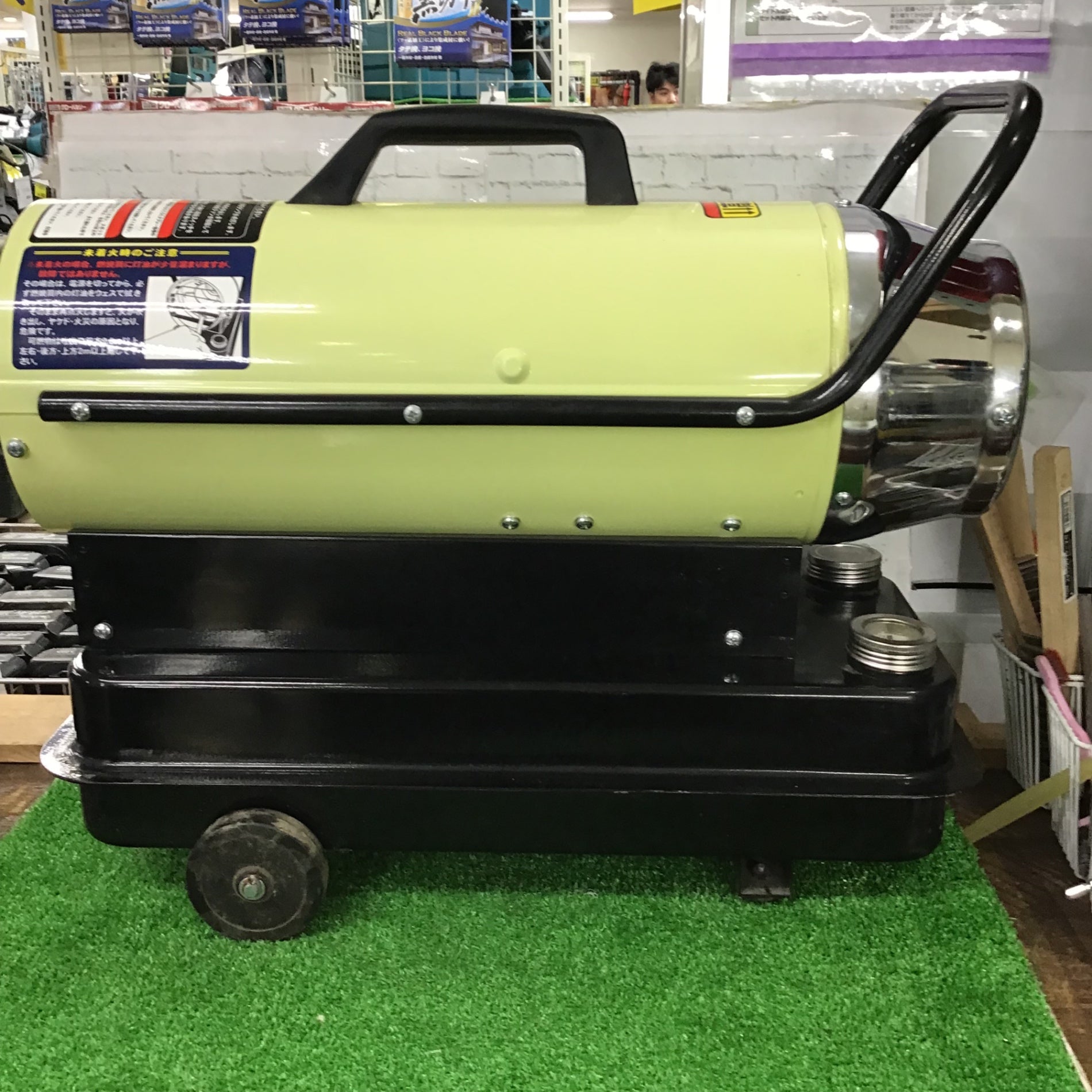 店頭受取り限定】〇ナカトミ スポットヒーター 軽量12.8kg 10時間燃焼