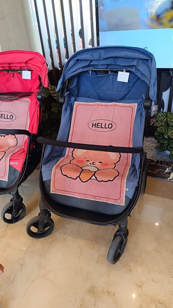 子連れ必見】上海ディズニーランドでベビーカーを借りる方法＆徹底比較