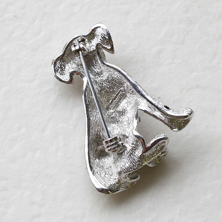 バーバリーヴィンテージ】イギリス製ダルメシアンモチーフブローチ