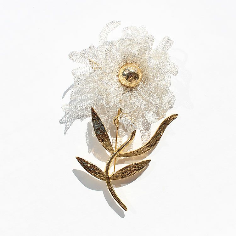 アビステ フランス製花びらモチーフブローチ アビステ フランス製