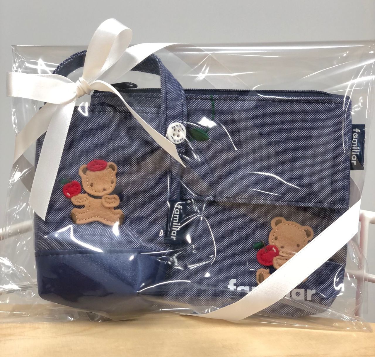 お待ちかねのジェルケースが再登場！｜ファミリアオンラインショップの