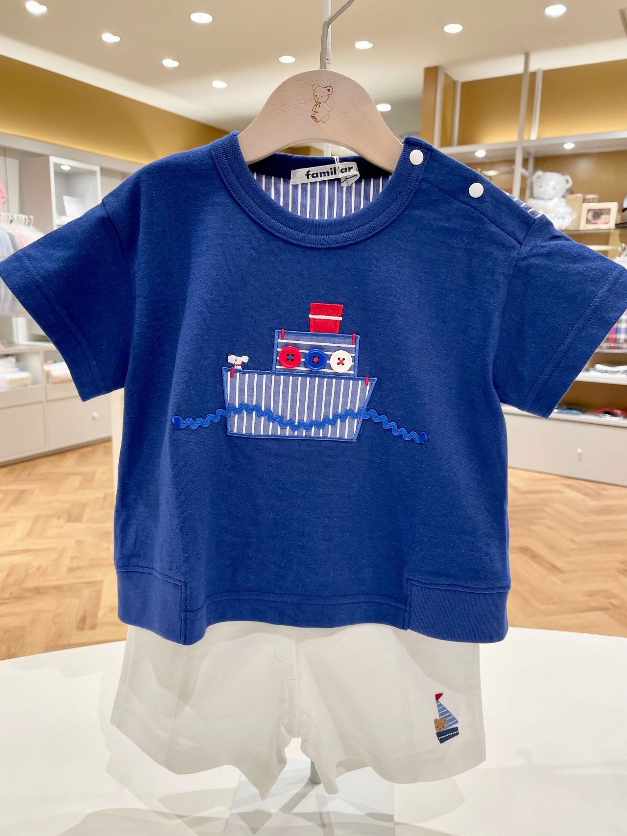 ☆ファミリア☆刺繍 Tシャツ 90サイズ☆